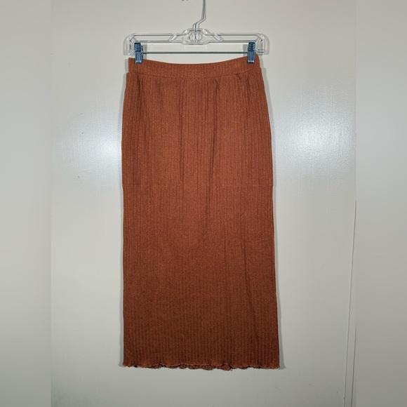 Free People Beach ribbed Maxi Skirt size Medium - Picture 1 of 5